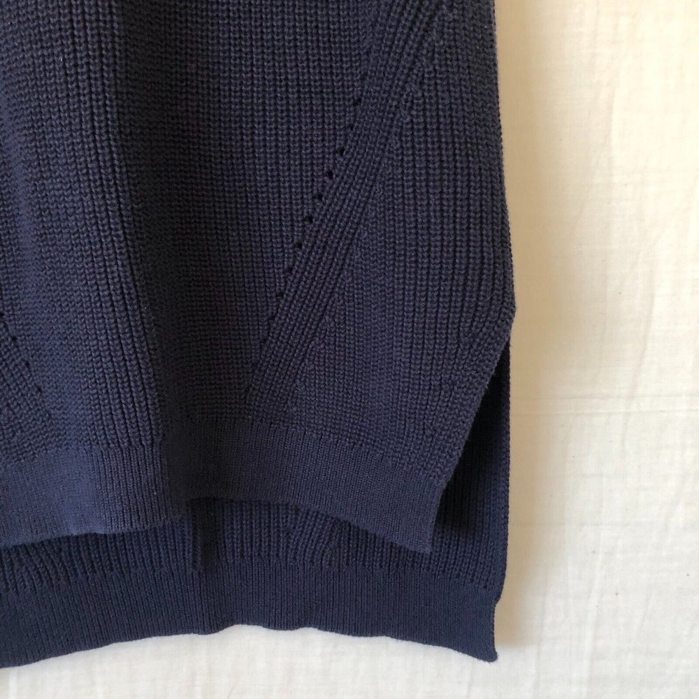 UNIQLO Size 12/14 M/L Navy Cotton Knitted Sleeveless Vest Winter Basic Neutral - Picture 4 of 9
